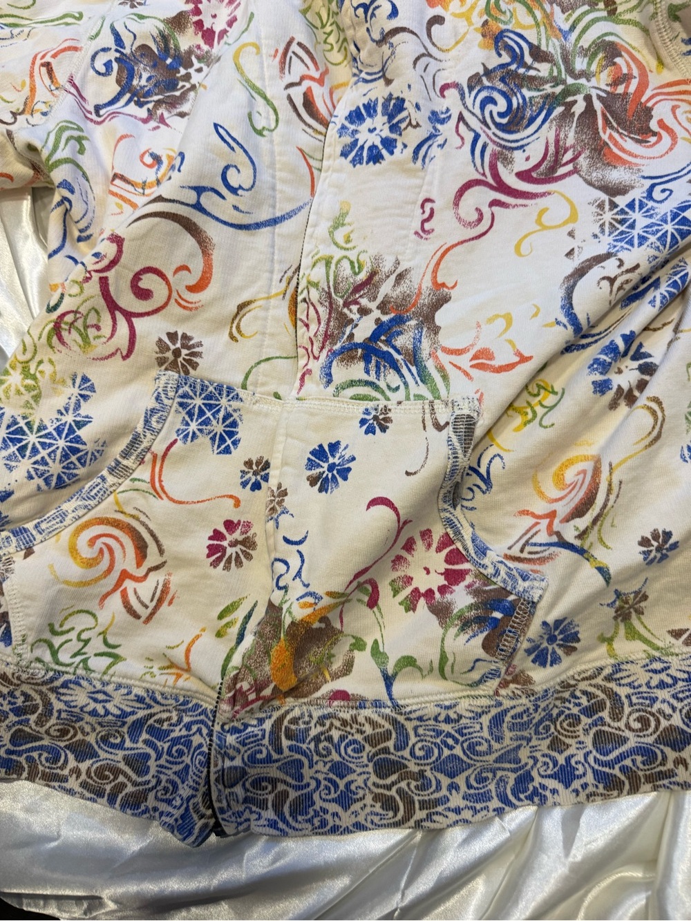 Women's Multi-Color Patterned Hooded Jacket - Picture 4 of 5
